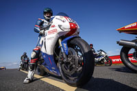 brands-hatch-photographs;brands-no-limits-trackday;cadwell-trackday-photographs;enduro-digital-images;event-digital-images;eventdigitalimages;no-limits-trackdays;peter-wileman-photography;racing-digital-images;trackday-digital-images;trackday-photos